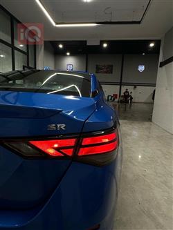 نیسان سێنترا